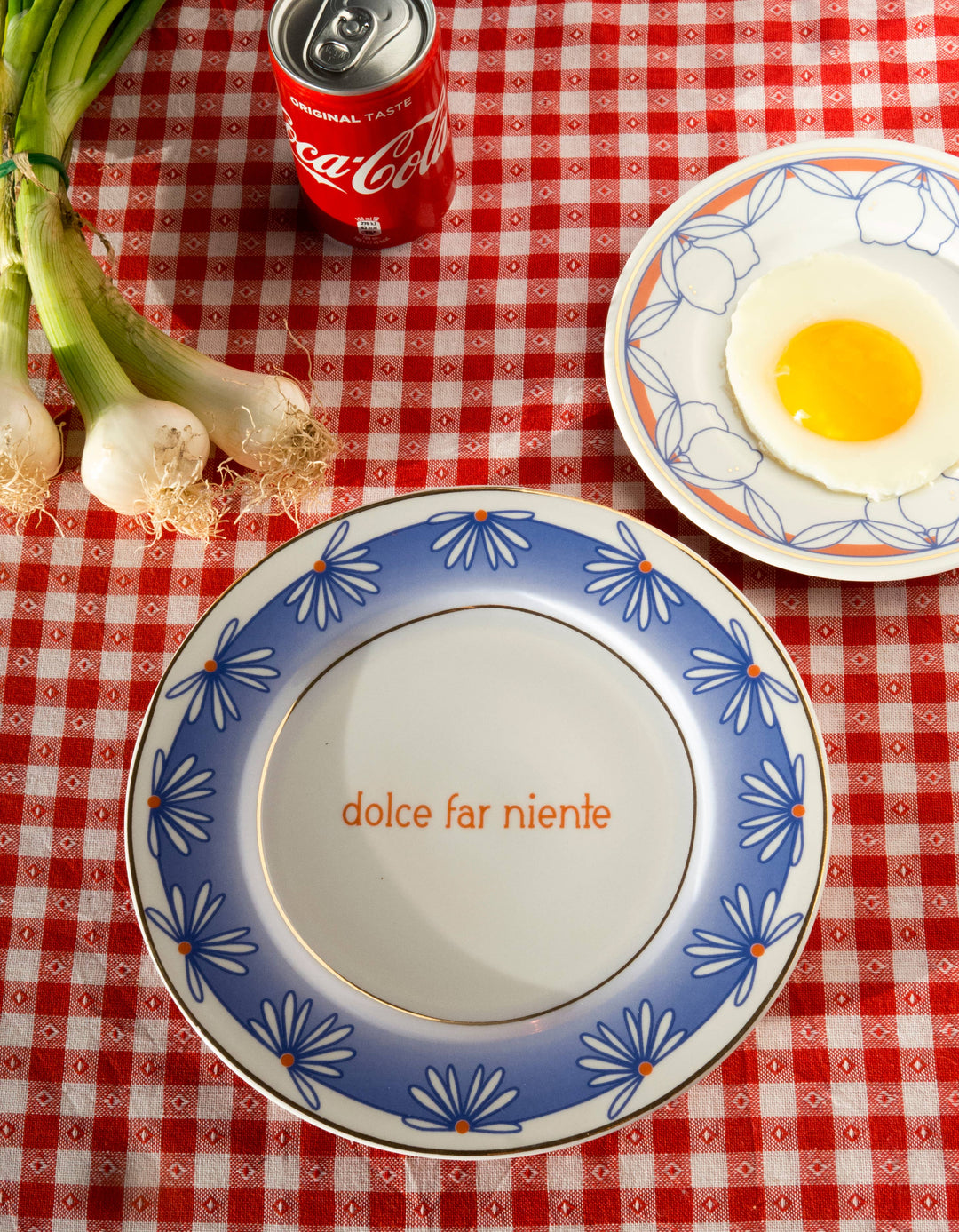 Dolce Far Niente Porcelain plate