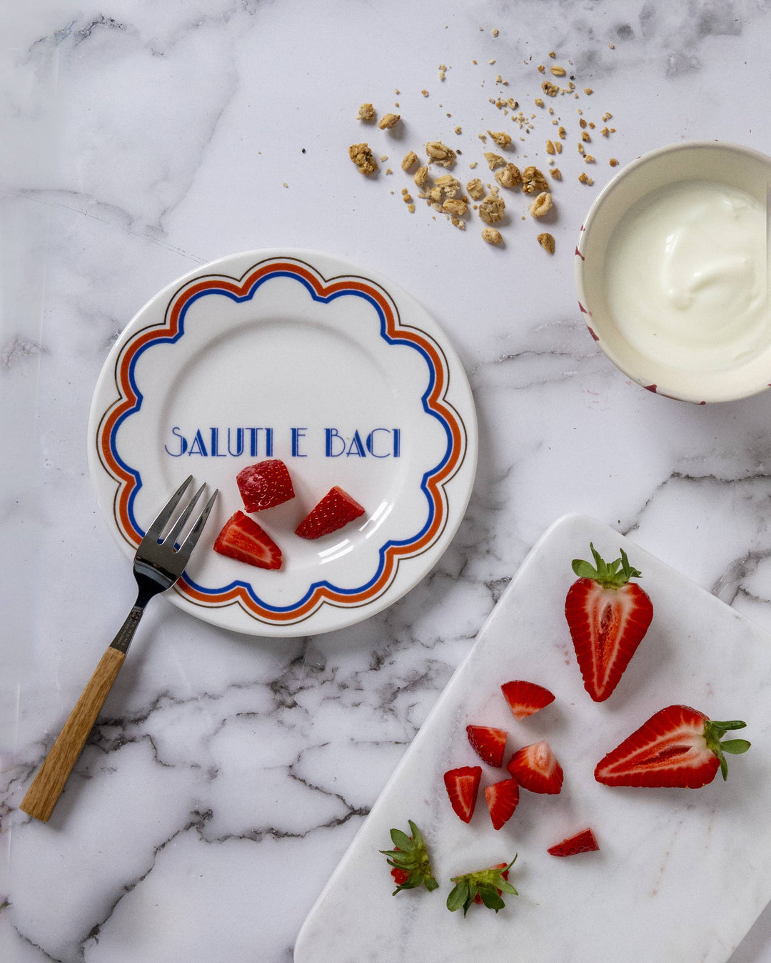 Saluti e Baci Porcelain Plate